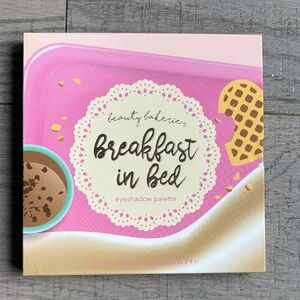 NWT- Beauty Bakerie Neutral & Plum 9-Shade Eyeshadow Palette